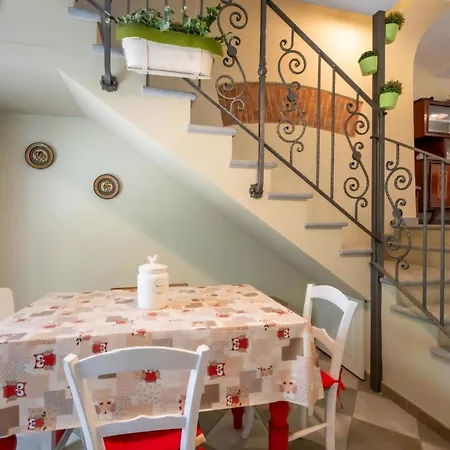Сasa de vacaciones Casa San Rocco Monteu Roero